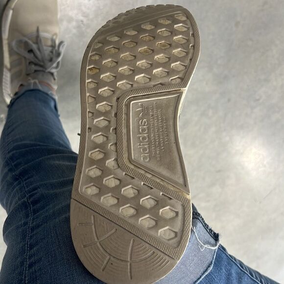 ADIDAS NMD R1 in Chalk Grey - Picture 8 of 8